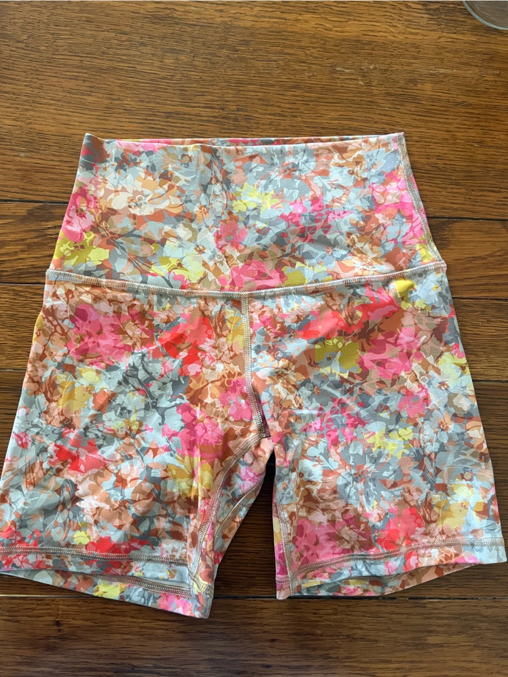 lululemon align shorts size 4